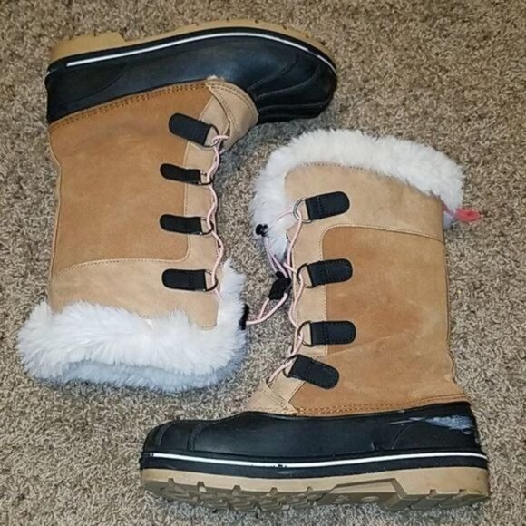 Cat & Jack Boots Leather Fur Winter SNOW Waterproof Kids YOUTH GIRLS Size 5 - Picture 2 of 11